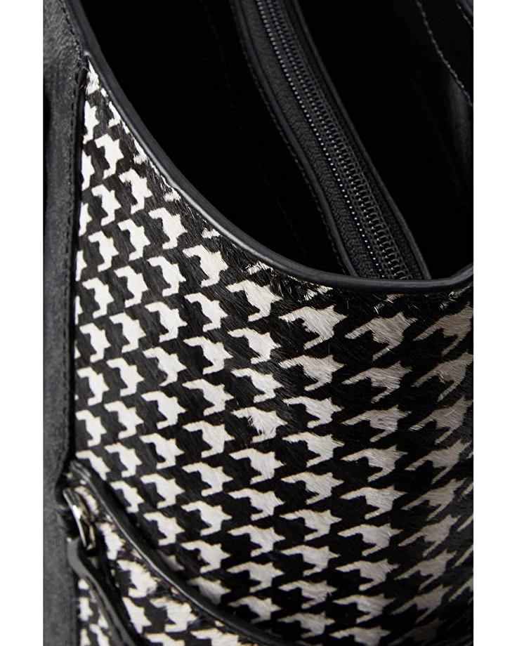 MICHAEL Michael Kors Voyager East/West Tote | Handbags 4 MICHAEL Michael Kors Voyager East/West Tote | Handbags - Image 4